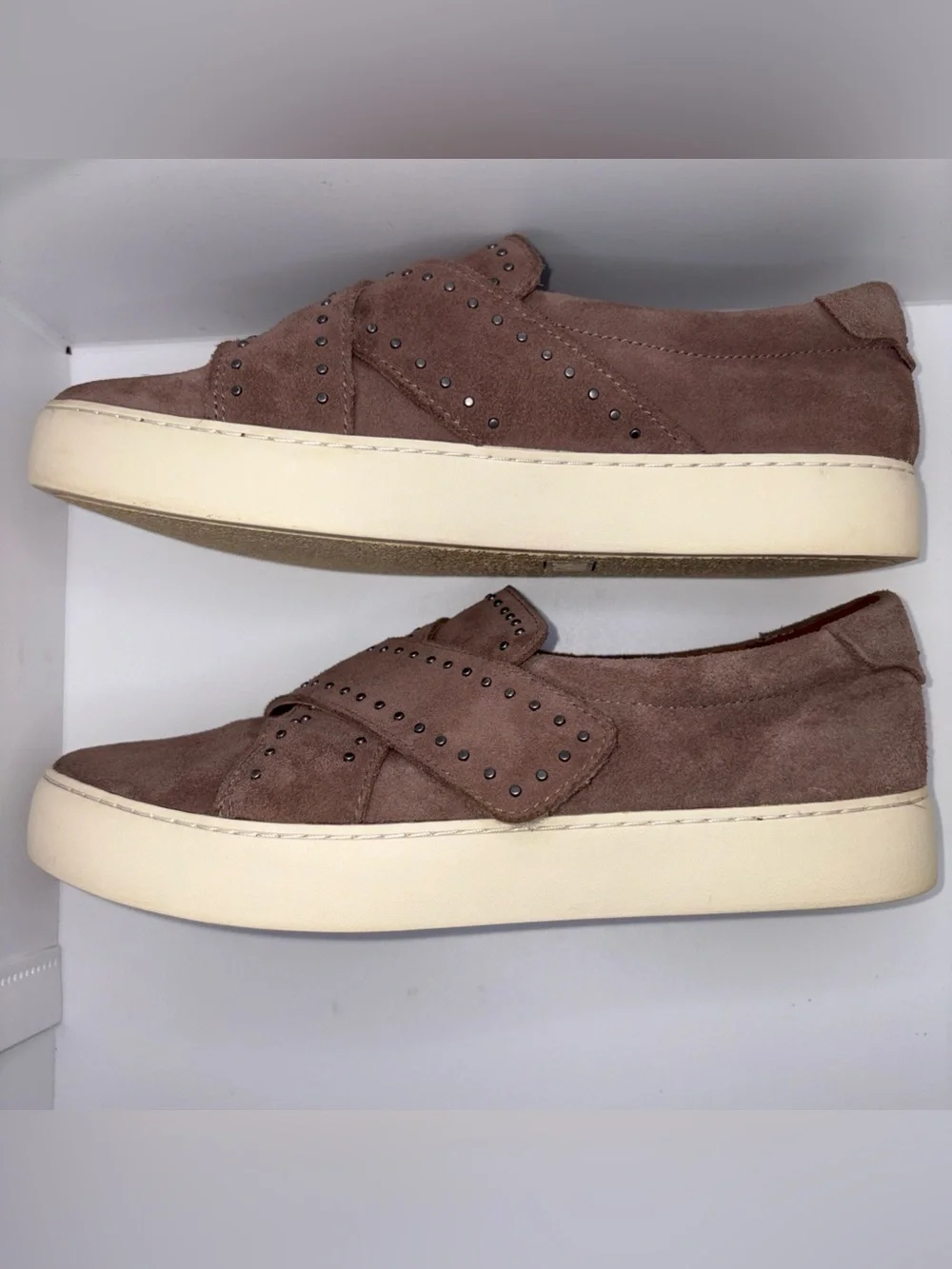Frye Nina Stud Slip-On Dusty Rose Suede Leather Sneakers Sz 8.5 Casual Neutral